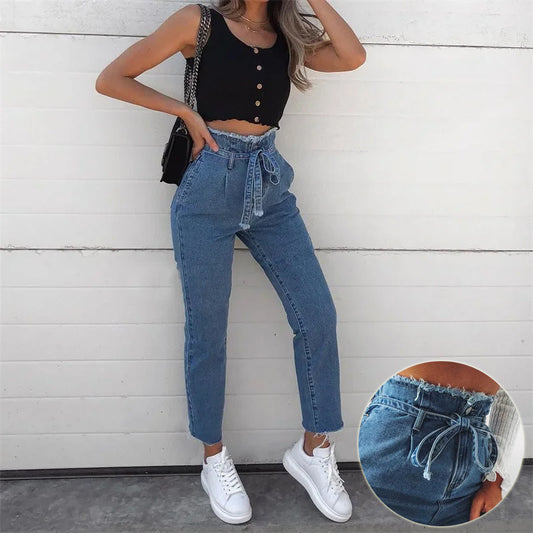 Jean taille haute coupe fuselée femme